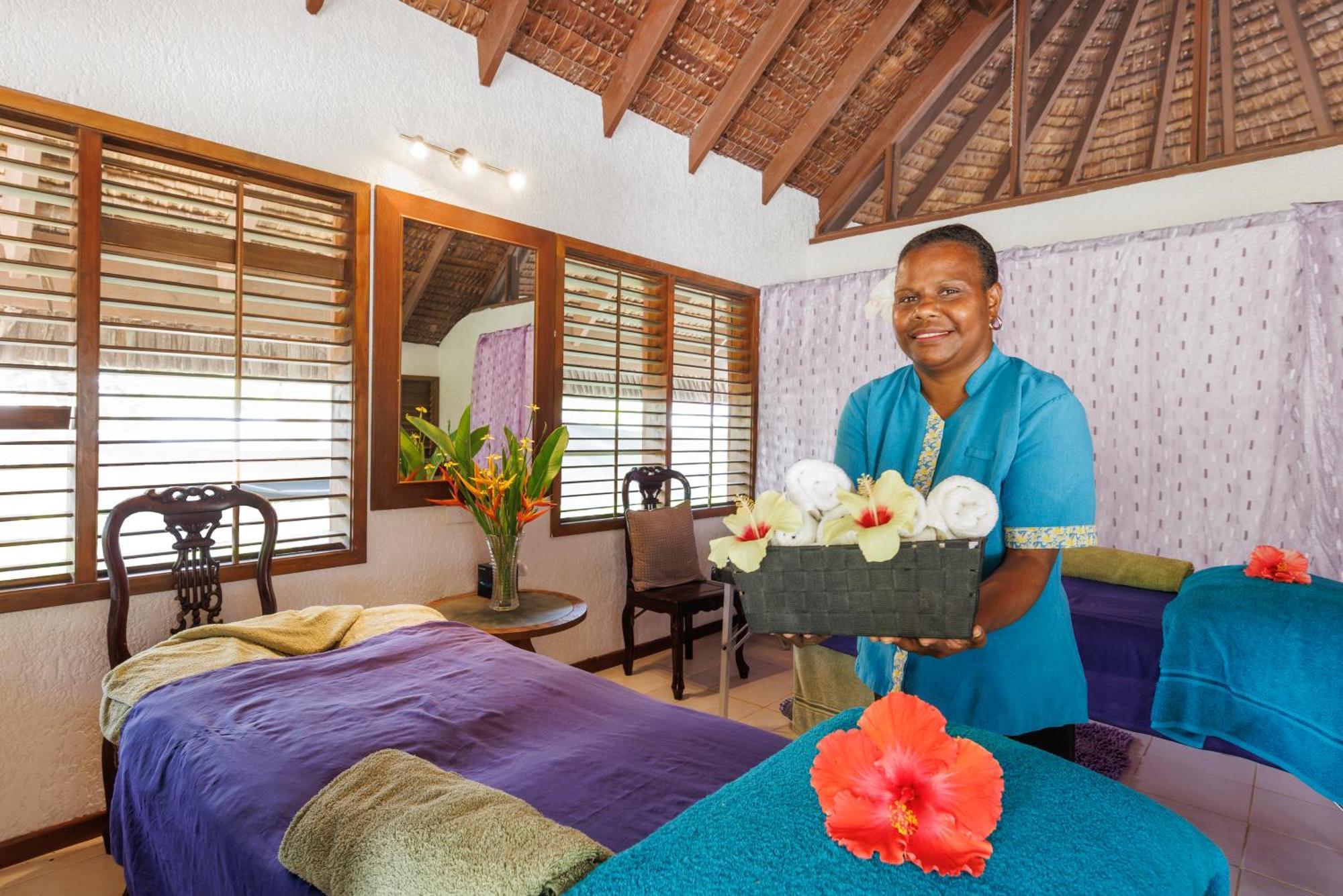 Breakas Beach Resort (Adults Only) Port Vila Exterior foto