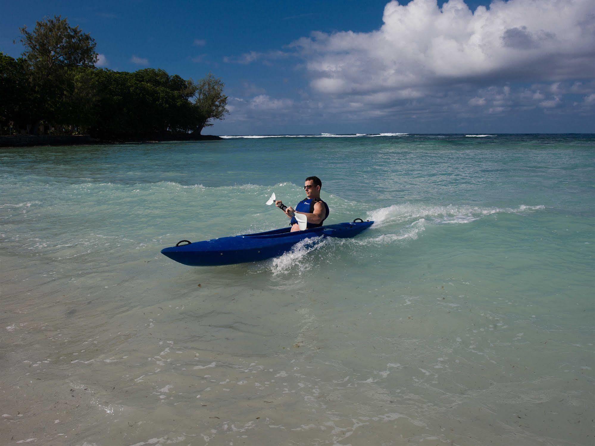 Breakas Beach Resort (Adults Only) Port Vila Exterior foto