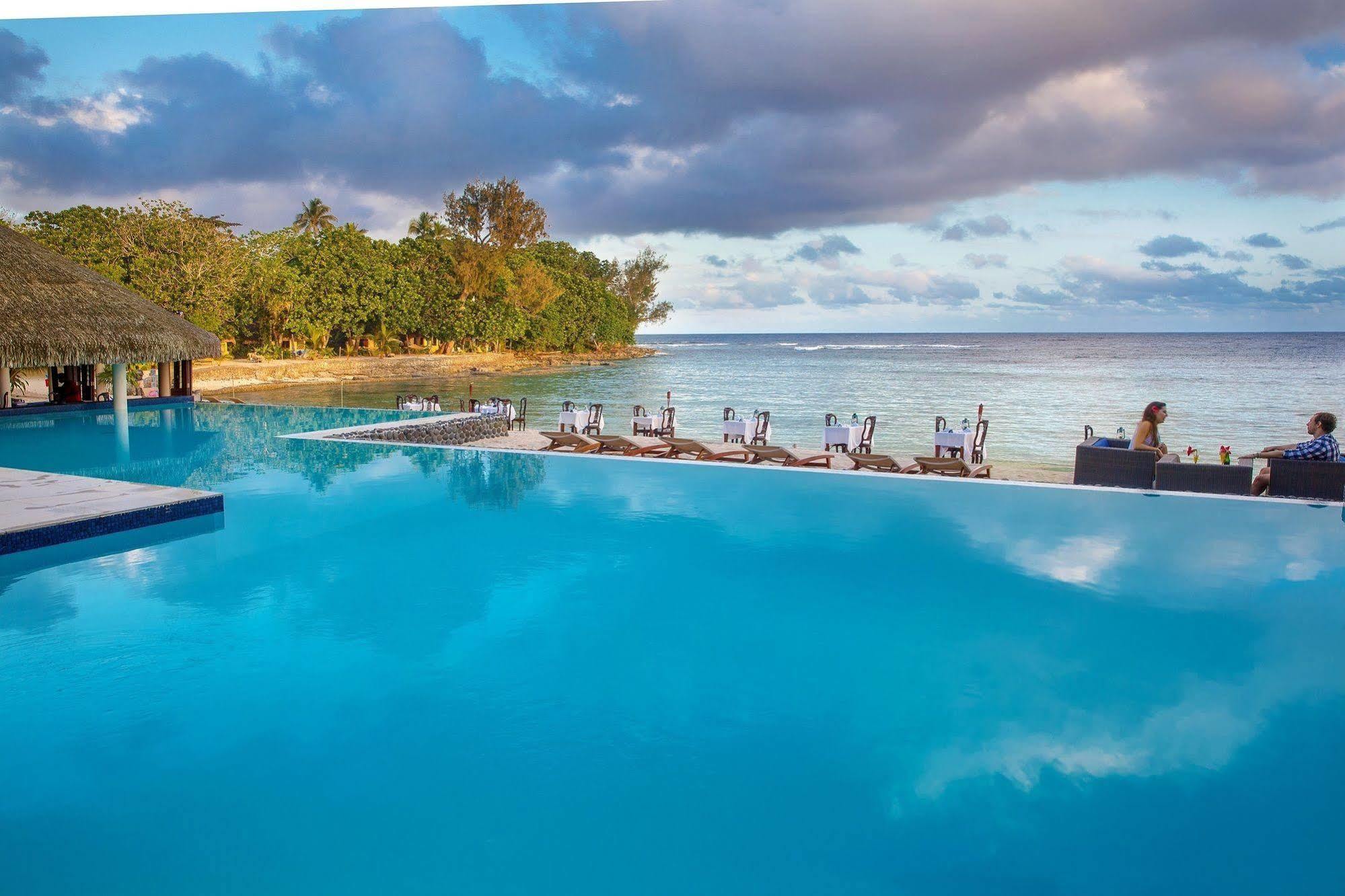 Breakas Beach Resort (Adults Only) Port Vila Exterior foto